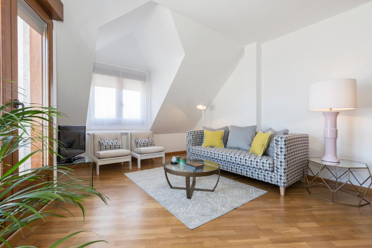 Apartamento Boutique Con Terraza Y Vistas Al Mar. Porto Vilanova 비야누에바 데 아로사 외부 사진