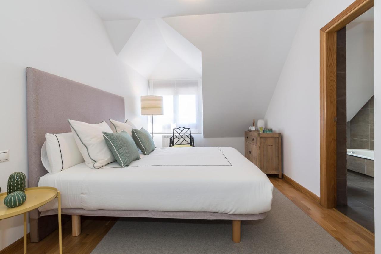 Apartamento Boutique Con Terraza Y Vistas Al Mar. Porto Vilanova 비야누에바 데 아로사 외부 사진