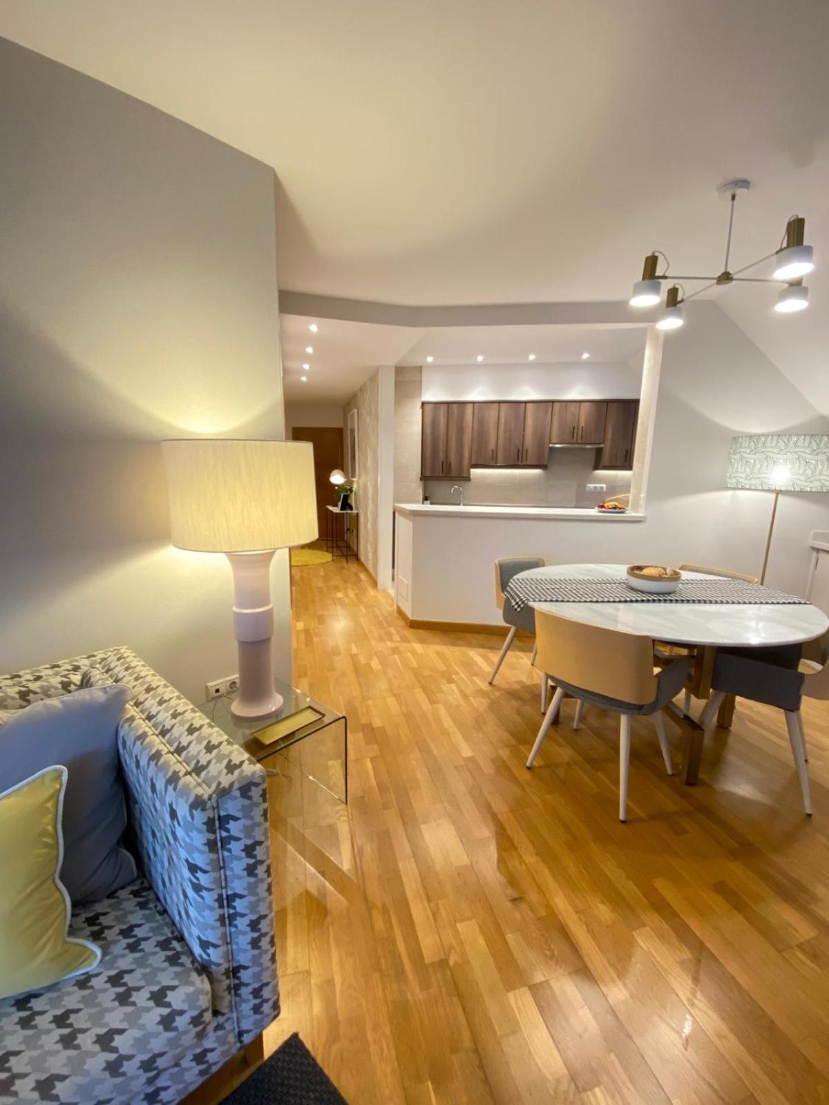 Apartamento Boutique Con Terraza Y Vistas Al Mar. Porto Vilanova 비야누에바 데 아로사 외부 사진